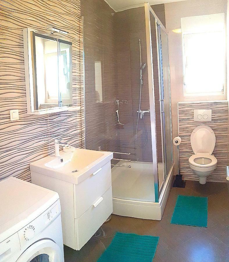 Apartmani "Sandro" Gonar راب المظهر الخارجي الصورة
